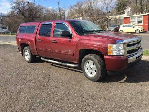 2009 CHEVROLET SILVERADO - - by dealer - vehicle for sale in Zanesville, OH