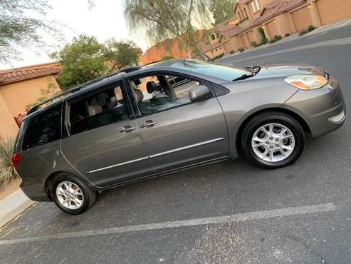 2005 Toyota Sienna XLE LIMITED - cars & trucks - by owner - vehicle... for sale in Phoenix, AZ
