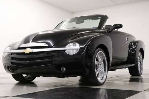 *SSR CONVERTIBLE w LEATHER* 2006 Chevy *6.0L w LOW MILES* for sale in Clinton, KS