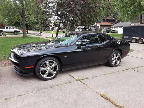 2015 Dodge Challenger R/T - cars & trucks - by owner - vehicle... for sale in Utica, MI