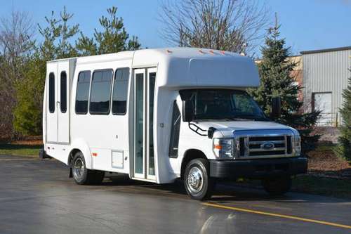 2016 Ford E-450 14 Passenger Paratransit Shuttle Bus - cars & trucks... for sale in Crystal Lake, WI