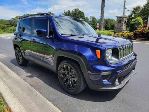 2019 Jeep Renegade Latitude with ONLY 9k Miles for 20, 000 - cars & for sale in tarpon springs, FL
