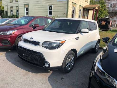 LIFETIME ENGINE~2016 KIA SOUL~59800 MILES~FINANCING AVAILABLE - cars... for sale in Watertown, NY