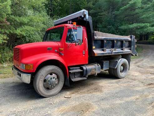 1999 International 4900 Dump Truck for sale in Castleton On Hudson, NY