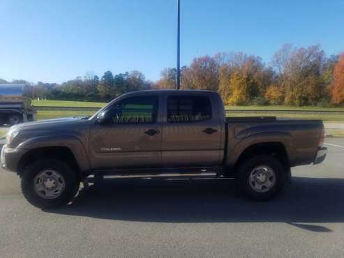 2013 Toyota Tacoma 4x4 for sale in KERNERSVILLE, NC