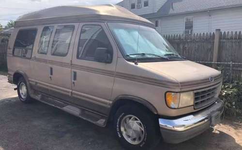 1993 Ford E150 Econoline Conversion Van - cars & trucks - by owner -... for sale in Wilkes Barre, PA