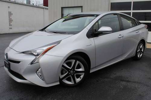 2017 Toyota Prius 5-Door Four - cars & trucks - by dealer - vehicle... for sale in REYNOLDSBURG, OH