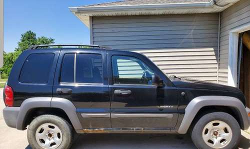 2004 JEEP LIBERTY 3.7 for sale in Fort Wayne, IN