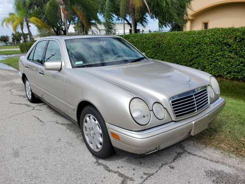 98 Mercedes E320 (1) OWNER LOW MILES @ (104-K) miles OUTSTANDING for sale in Fort Myers, FL