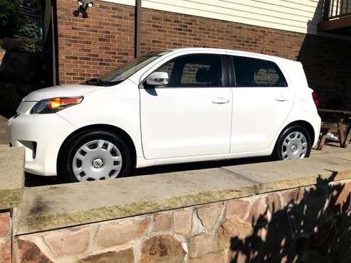 2010 Toyota/Scion XD - cars & trucks - by owner - vehicle automotive... for sale in Pittsburgh, PA