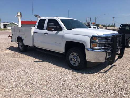 2015 CHEVROLET K2500 CREW CAB 4WD UTILITY BED W/ AUTO CRANE LIFT for sale in Stratford, TX