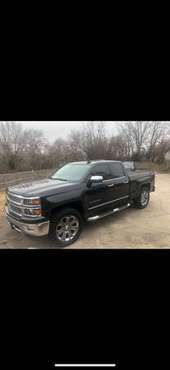 2015 Chevrolet Silverado LTZ, heated/cooled seats, 22” new Nitto tires for sale in Springfield, MO