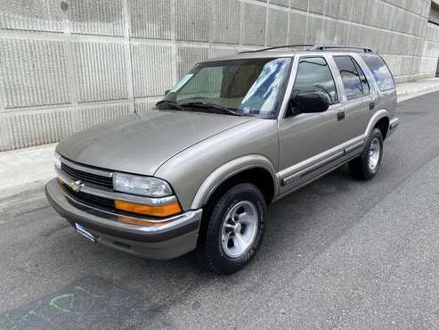 1999 Chevrolet Blazer LS IMMACULATE CONDITION DRIVES LIKE NEW for sale in Arleta, CA