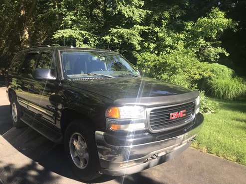 2005 GMC YUKON FULLY LOADED LEATHER MOONROOF XM 3rd row seat 155k for sale in Wyckoff, NJ