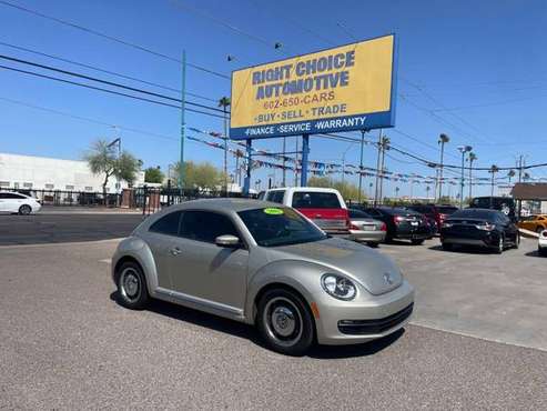 2012 Volkswagen Beetle hatchback, 5 speed manual, 46K MILES, TWO OWN for sale in Phoenix, AZ