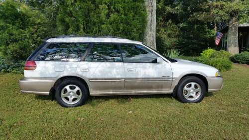 Subaru Outback Limited - cars & trucks - by owner - vehicle... for sale in Bowling Green , KY