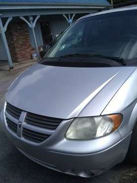 2006 DODGE GRAND CARAVAN SXT for sale in Fort Wayne, IN