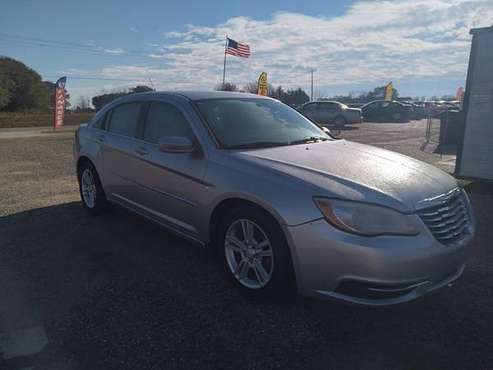 2011 CHRYSLER 200 (CHAD S USED CARS) - - by dealer for sale in Hartford, AL