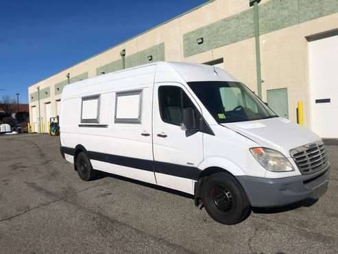 2007 Freightliner Sprinter 2500 Food Truck 9736 for sale in Coventry, RI