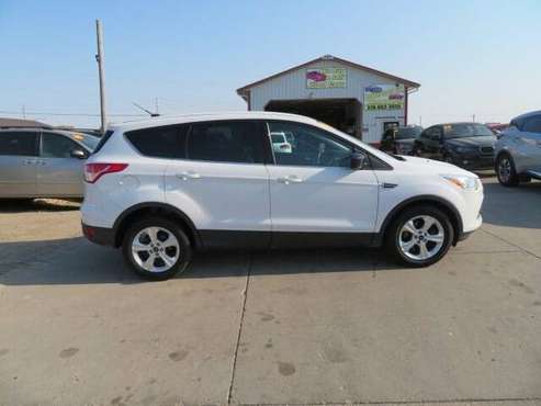 2014 ford escape 102000 miles,,$7900 - cars & trucks - by dealer -... for sale in Waterloo, IA