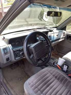 1995 Jeep Grand Cherokee Laredo 4x4 for sale in Stonefort, IL