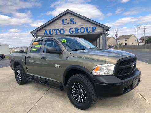 2014 RAM 1500 CREW CAB 4X4 - cars & trucks - by dealer - vehicle... for sale in Greenfield, IN