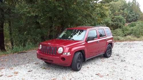 2008 Jeep Patriot, shiny Paint, No Rust for sale in Huntington, WV