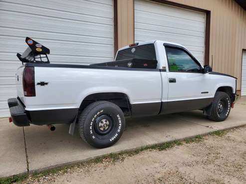 1995 Chevy Pickup - - by dealer - vehicle automotive for sale in Howard Lake, MN