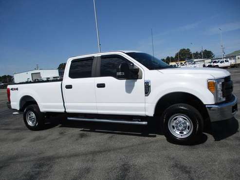 2017 Ford F-250 4x4 Crew Cab XL Long Bed Back Up Camera 95k Miles -... for sale in Lawrenceburg, AL