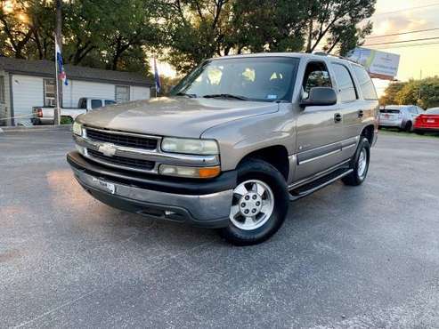 Chevy TAHOE - automatic, loaded, great Tires - Clean Title - cars & for sale in Austin, TX