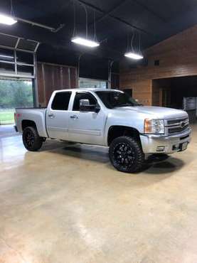2013 Chevy Silverado - cars & trucks - by owner - vehicle automotive... for sale in Bullard, TX