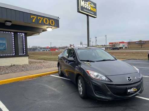 2010 Mazda3 / 115,000 Miles- Runs great - cars & trucks - by dealer... for sale in Minneapolis, MN