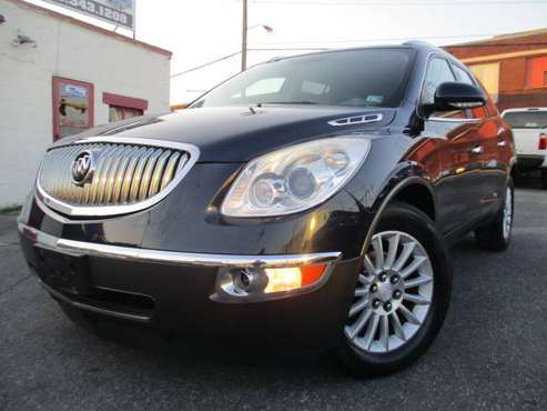 2008 Buick Enclave CXL **Steal Deal/ 3D row seat, Sunroof** - cars &... for sale in Roanoke, VA