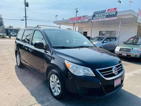 2012 VW Routan SE clean title - - by dealer - vehicle for sale in Sacramento , CA