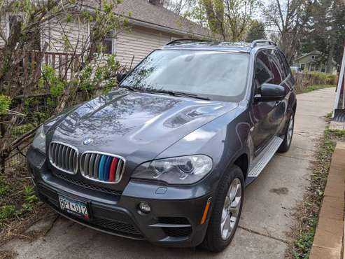 2013 BMW X5 5 0i - 25k on new engine for sale in Saint Paul, MN