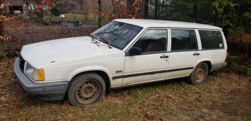 Volvo Wagon - cars & trucks - by owner - vehicle automotive sale for sale in Brattleboro, MA