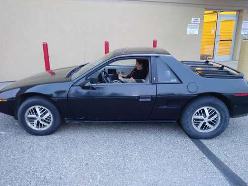 1984 Pontiac fiero for sale in Shelby Township , MI