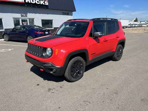 2018 JEEP RENEGADE TRAILHAWK 4X4 - - by dealer for sale in LAUDERDALE, MN