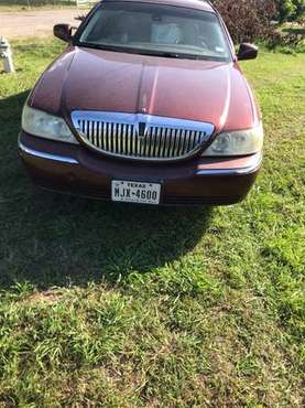 2003 Lincoln town car for sale in Victoria, TX