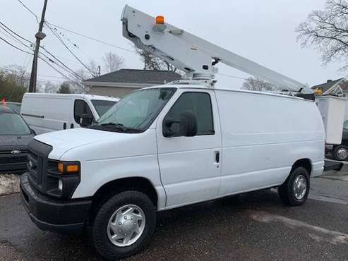 2011 Ford E-350 TEREX 34 FOOT BUCKET VAN READY FOR WOR - cars & for sale in Massapequa, NY
