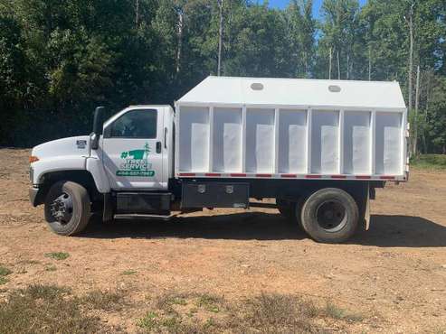 2004 GMC C7500 Chipper truck for sale in Haralson, GA