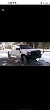 2001 Ford F250 SuperDuty XLT 5 4 Crew Cab Long Box 4x4 - cars & for sale in MN