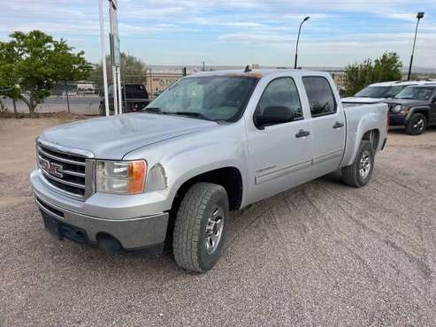2013 GMC Sierra 1500 Crew 4X4 - - by dealer - vehicle for sale in Albuquerque, NM