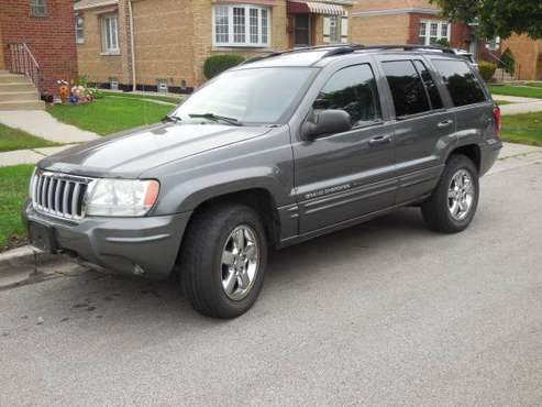 JEEPCHEROKEE 2004 FULLY LOADED for sale in Chicago, IL