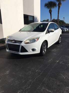 2014 Ford Focus - cars & trucks - by owner - vehicle automotive sale for sale in Daytona Beach, FL
