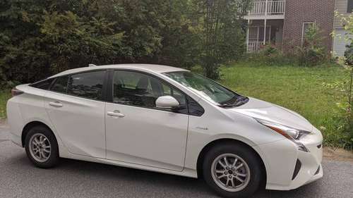 CARMAX CERTIFIED 2016 TOYOTA PRIUS - LEVEL 2 ECO WITH PREMIUM SOUND... for sale in Powder Springs, AL
