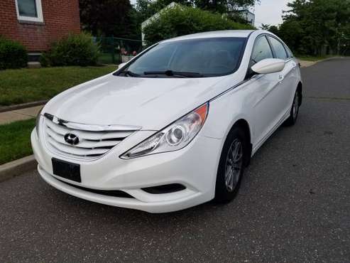 2013 Hyundai Sonata GLS 72k low miles Clean Title almost new car for sale in Valley Stream, NY