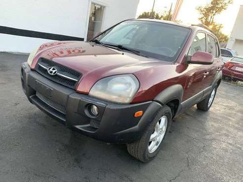 2005 Hyundai Tucson GLS 2.7 4WD 4-Speed Automatic for sale in Columbus, OH
