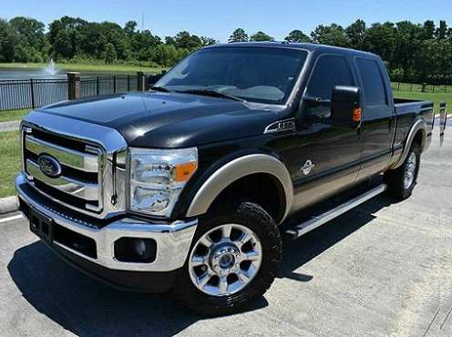 V8 TURBO DIESEL FORD F250 LARIAT POWER Great New Condition! - cars for sale in Boston, MA