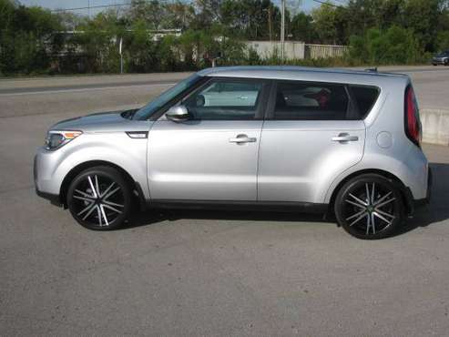 2015 KIA SOUL.....4CYL AUTO....67000 MILES...NICE!!! for sale in Knoxville, TN